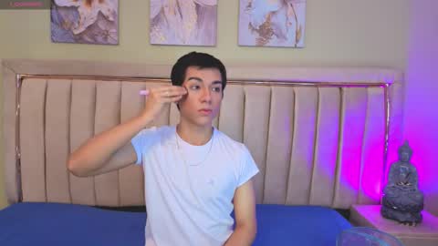 Jessy Mateus online show from 10-12-25, 04:44