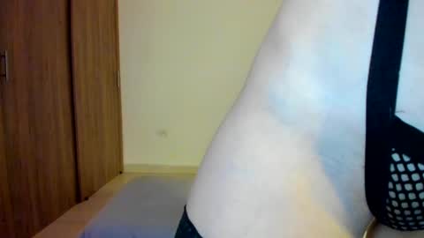 Miss Jessy online show from 09-11-25, 02:44