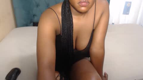 jessyhoneyx online show from 11-19-25, 04:12