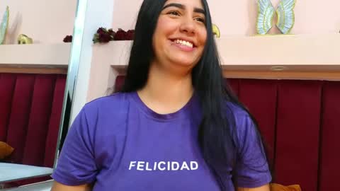 Snapshot of jessyjcortes chatting on 02-28-25, 03:37 JESSY CORTES online show from 02-28-25, 03:37