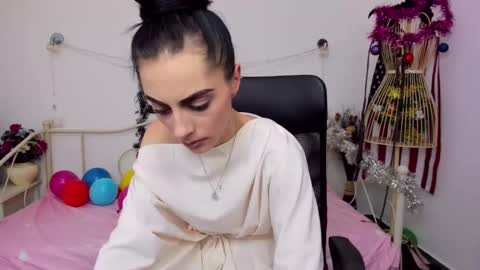 Snapshot of jessystarrr chatting on 01-03-25, 07:50 Jessy online show from 01-03-25, 07:50
