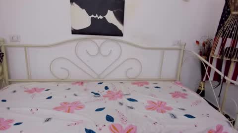 Snapshot of jessystarrr chatting on 02-12-25, 04:44 Jessy online show from 02-12-25, 04:44