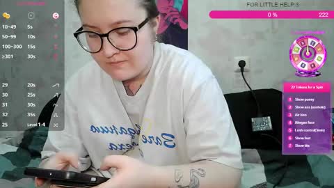 Bye everyone i cant see any reason to stay here wish u luck online show from 01-12-26, 08:30