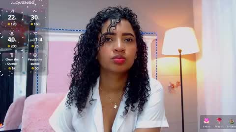 Snapshot of jessyzoe chatting on 01-20-25, 11:02 Jessy online show from 01-20-25, 11:02