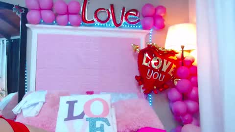 Snapshot of jessyzoe chatting on 02-19-25, 05:16 Jessy online show from 02-19-25, 05:16