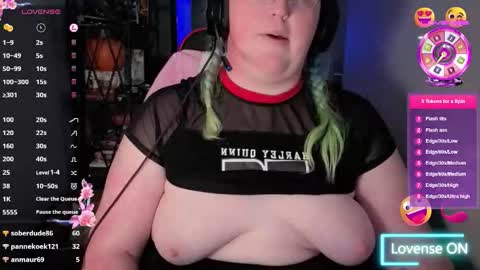 Snapshot of jestar625 chatting on 03-10-26, 04:56 JesikaStar625 online show from 03-10-26, 04:56