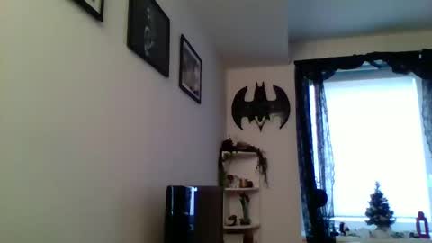 Snapshot of jestersquid89 chatting on 12-01-25, 07:46 jestersquid89 online show from 12-01-25, 07:46