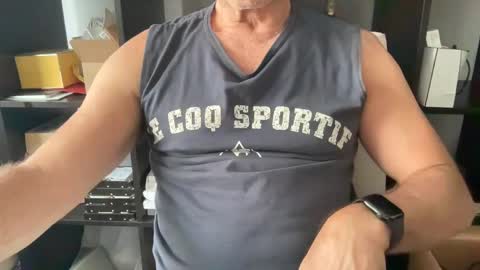 Snapshot of jesuiscoquinoui chatting on 01-05-25, 05:09 Jesuiscoquin online show from 01-05-25, 05:09