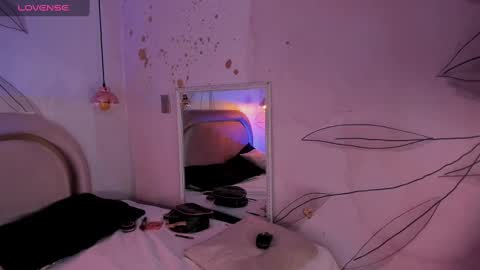 Jessica online show from 02-20-25, 03:23