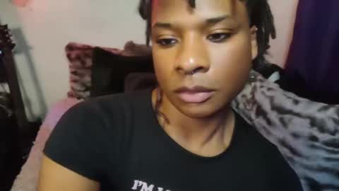 Snapshot of jetsdomain chatting on 12-03-24, 09:12 Beastly Beauty online show from 12-03-24, 09:12