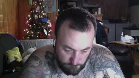 Snapshot of jettadude5 chatting on 12-25-24, 12:37 jettadude5 online show from 12-25-24, 12:37