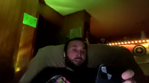 Snapshot of jettadude5 chatting on 10-24-25, 04:53 jettadude5 online show from 10-24-25, 04:53