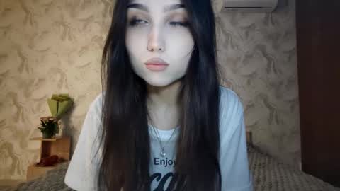 I am Gina ntmu Lets hit 10 Thumbs Up together online show from 03-16-26, 03:16