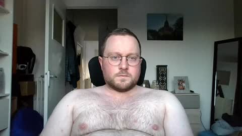 jeuneloup92 online show from 01-17-25, 04:26