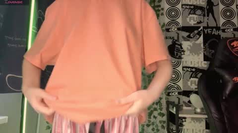 Helgi online show from 03-06-26, 11:39