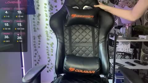 Helgi online show from 03-11-26, 09:48