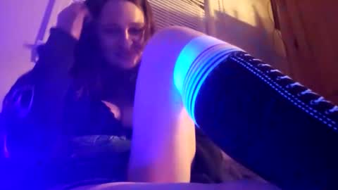 jewishkitty online show from 10-29-25, 05:42