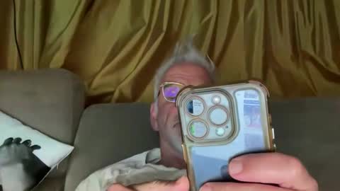 jewlronny online show from 04-26-26, 05:32