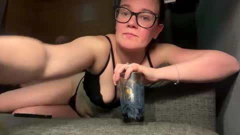 Snapshot of jg0907 chatting on 02-11-25, 09:25 jg0907 online show from 02-11-25, 09:25