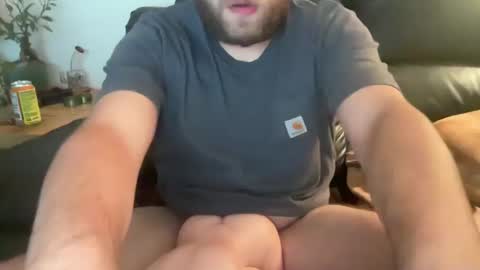 Snapshot of jgoonpig420 chatting on 10-14-25, 02:01 jgoonpig420 online show from 10-14-25, 02:01