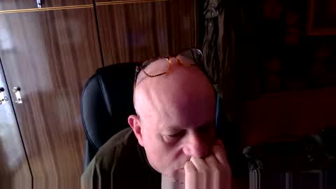 jgs54 online show from 06-11-26, 10:35