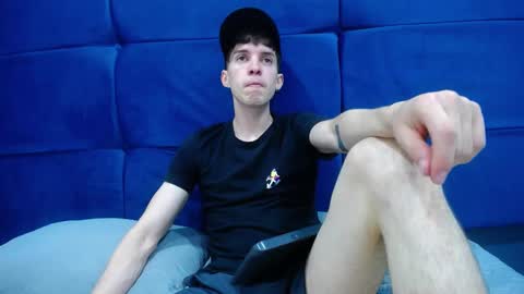 Jheampiero online show from 09-17-25, 01:57