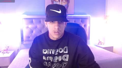 Snapshot of jheidertwink chatting on 01-17-25, 03:34 Jheider R. online show from 01-17-25, 03:34