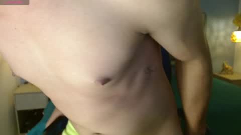 Snapshot of jheidertwink chatting on 01-31-25, 09:48 Jheider R. online show from 01-31-25, 09:48