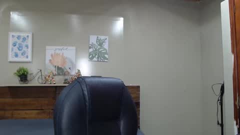 Snapshot of jheidertwink chatting on 09-13-25, 12:38 Jheider R. online show from 09-13-25, 12:38