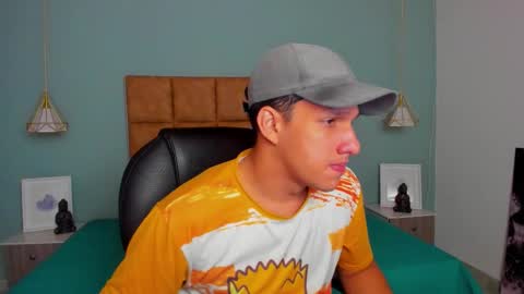 Snapshot of jheidertwink chatting on 09-15-25, 12:27 Jheider R. online show from 09-15-25, 12:27