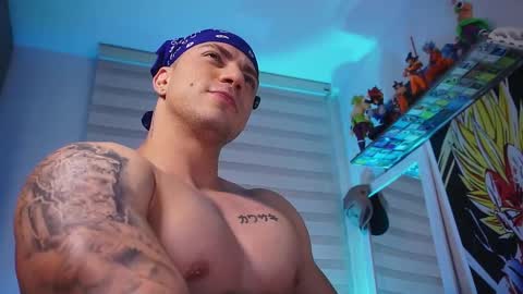 Snapshot of jherxx chatting on 11-20-25, 07:13 Herman Miller online show from 11-20-25, 07:13