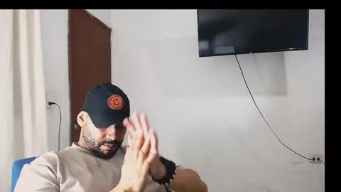 En moreno online show from 01-06-26, 04:11