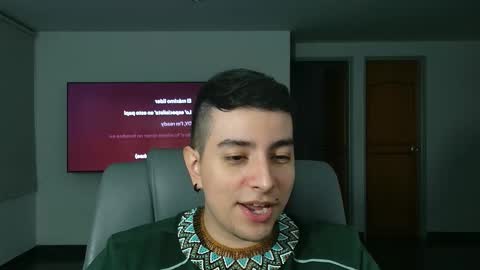 Snapshot of jhoan_saenz chatting on 10-25-25, 11:54 Jhoan Saenz online show from 10-25-25, 11:54