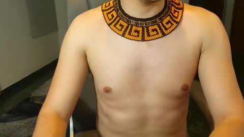 Snapshot of jhoan_saenz chatting on 10-27-25, 01:20 Jhoan Saenz online show from 10-27-25, 01:20