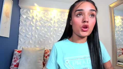 Jhoana  online show from 01-31-25, 09:48