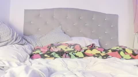 Snapshot of jhoanatrans22 chatting on 12-19-24, 09:06 jhoanatrans22 online show from 12-19-24, 09:06