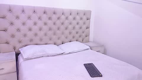 jhoanleandro online show from 03-09-26, 05:44