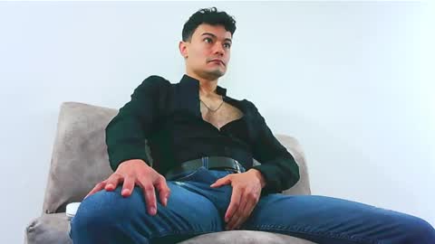 Snapshot of jhohannes_maximo chatting on 07-05-26, 10:44 jhohanes maximo online show from 07-05-26, 10:44