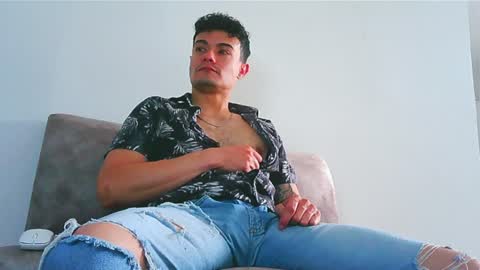 Snapshot of jhohannes_maximo chatting on 07-06-26, 03:03 jhohanes maximo online show from 07-06-26, 03:03