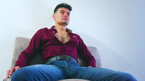 Snapshot of jhohannes_maximo chatting on 07-28-26, 12:48 jhohanes maximo online show from 07-28-26, 12:48