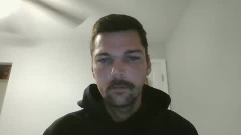 Snapshot of jholls chatting on 02-10-25, 03:42 jholls online show from 02-10-25, 03:42