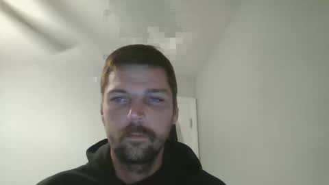 Snapshot of jholls chatting on 02-22-25, 02:06 jholls online show from 02-22-25, 02:06