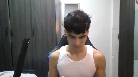 Snapshot of jhon_2000s chatting on 12-07-24, 10:45 jhon online show from 12-07-24, 10:45