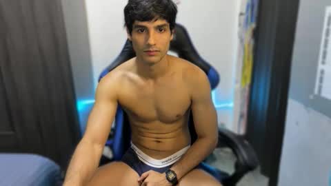 jhon online show from 12-22-25, 10:56