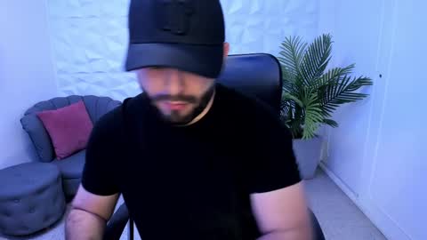 John Bear.... online show from 02-20-25, 11:20