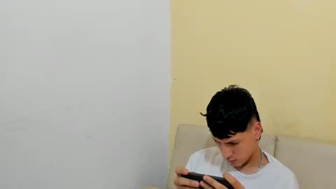 jhon_bom online show from 04-29-26, 02:54