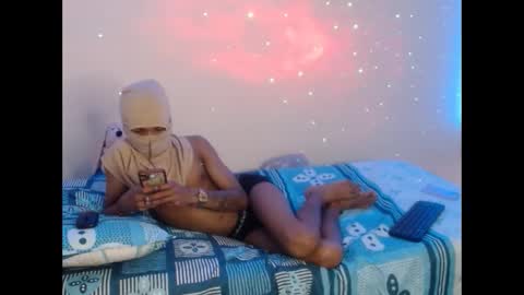 Snapshot of jhon_hot09 chatting on 11-06-25, 05:08 jhon_hot09 online show from 11-06-25, 05:08