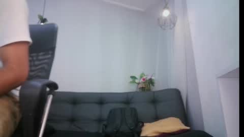 Snapshot of jhon_malo chatting on 02-03-25, 03:42 jhon_malo online show from 02-03-25, 03:42