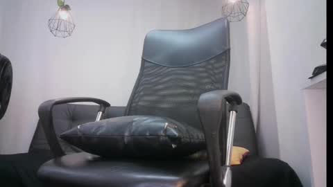 Snapshot of jhon_malo chatting on 02-04-25, 07:29 jhon_malo online show from 02-04-25, 07:29