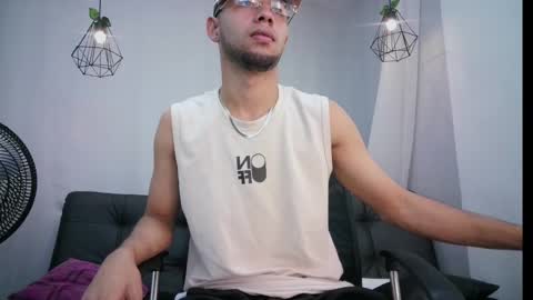 Snapshot of jhon_malo chatting on 03-12-25, 03:46 jhon_malo online show from 03-12-25, 03:46